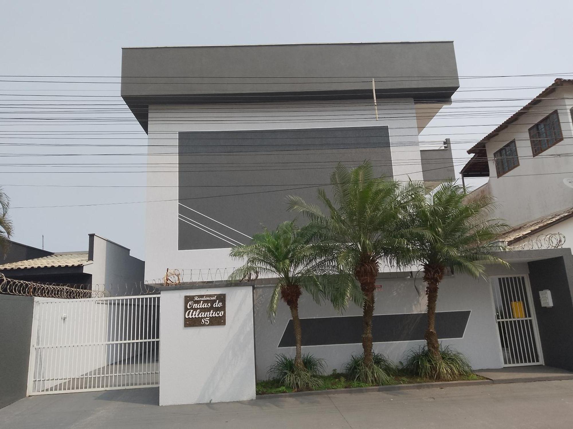 Apto Aconchegante A 30 Mts Do Mar E Pertinho Do Centro Matinhos Exterior foto